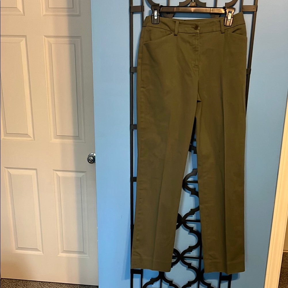 Jones New York Green Chinos with Structured Design
